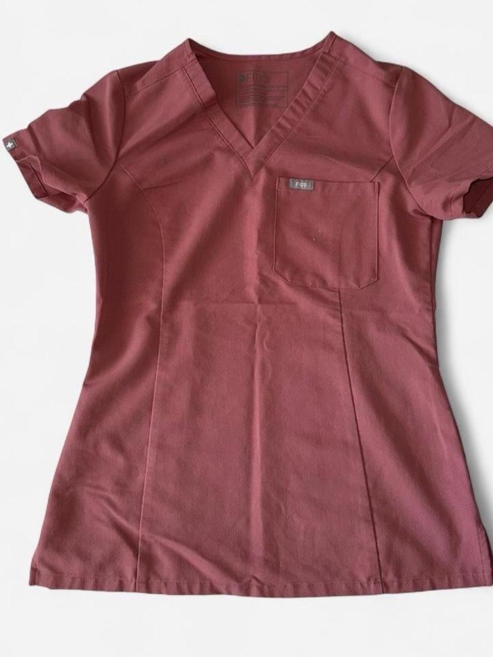 Figs Women’s V-Neck Scrub Top - Rosewood/ Mauve